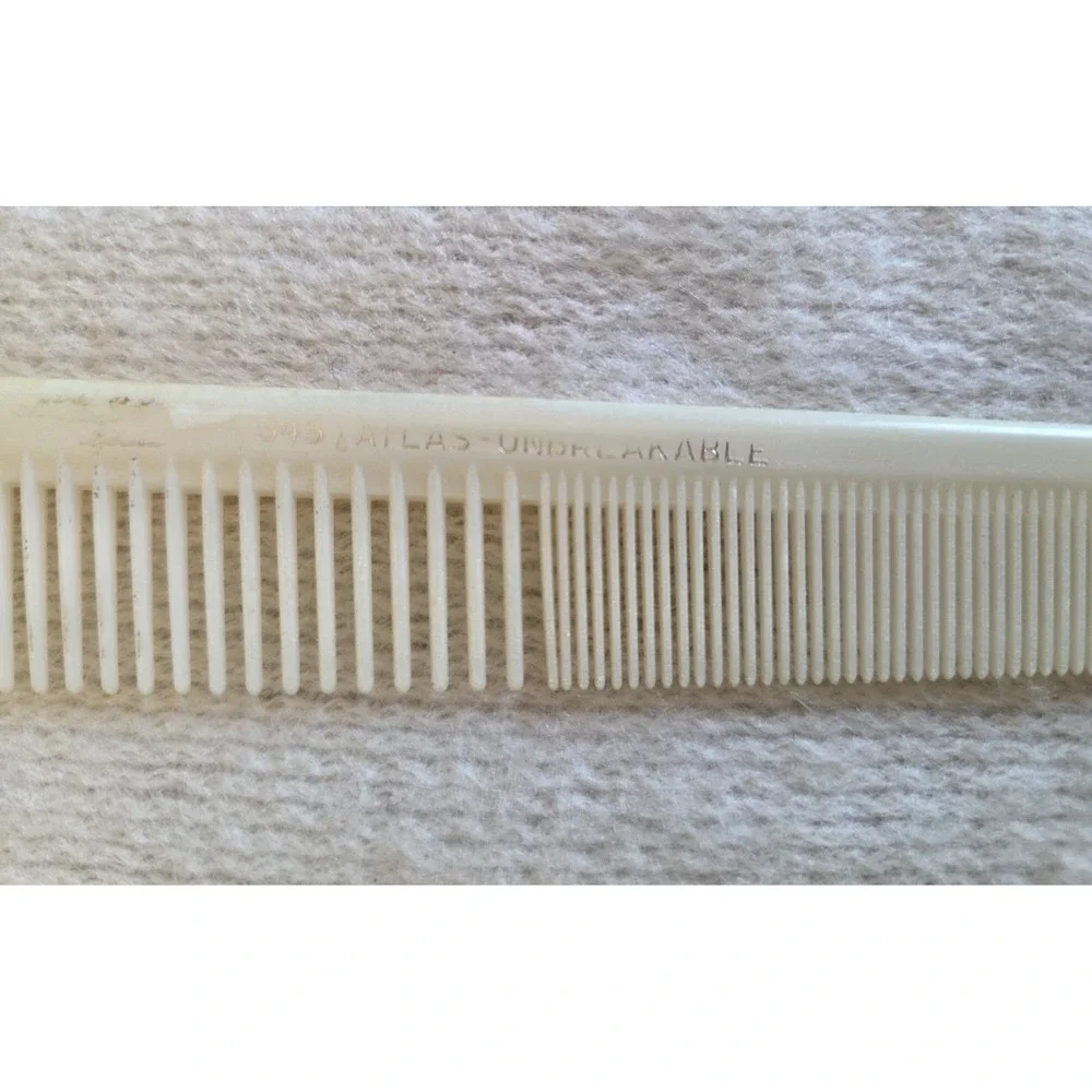 Vintage Combs (7) – Atlas, Goody, Titan, Tapex, Invincible, Manhattan, Styleader